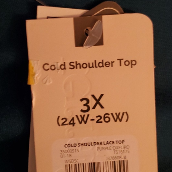 Cold Shoulder Top - Picture 3 of 8